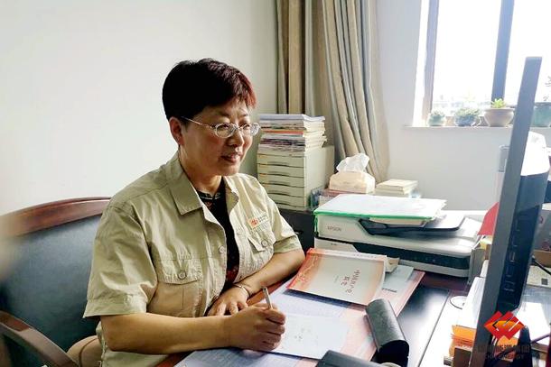 张小萍"爸爸你最近很忙吗?