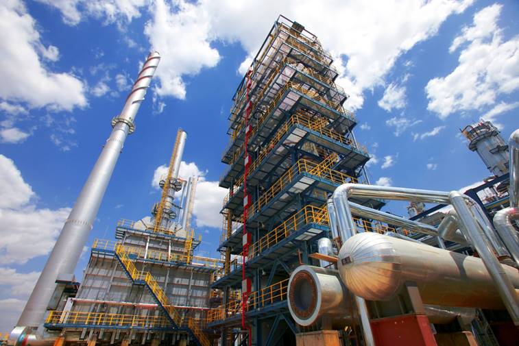 从两会热点看国家能源集团化工产业推动煤炭清洁转化利用