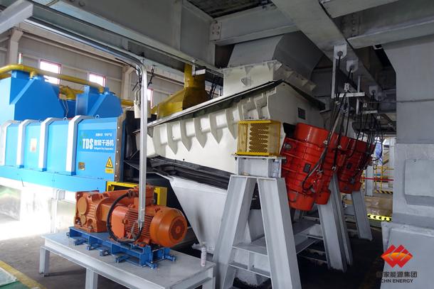 准能选煤厂自主创新实现自动远程精准给料