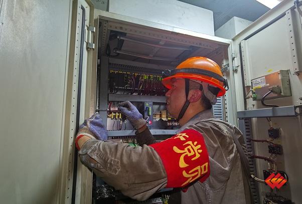 高低压开关柜维修：电气安全的守护者