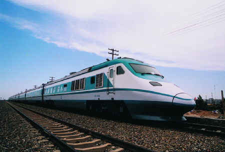 2001年8月9日,新型内燃旅客列车动车组开行正因如此,档案室里珍藏的几